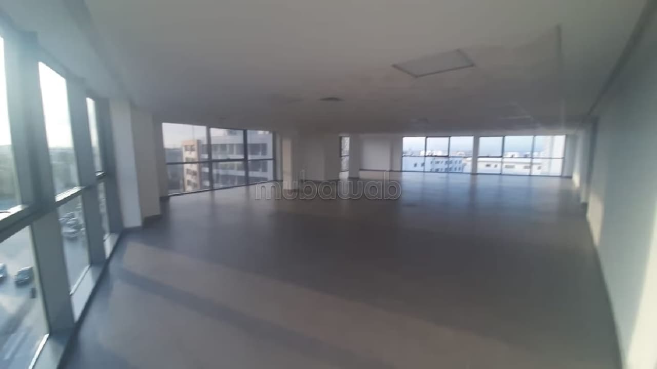 Location bureau 180m² à Ain sebaa à Casablanca