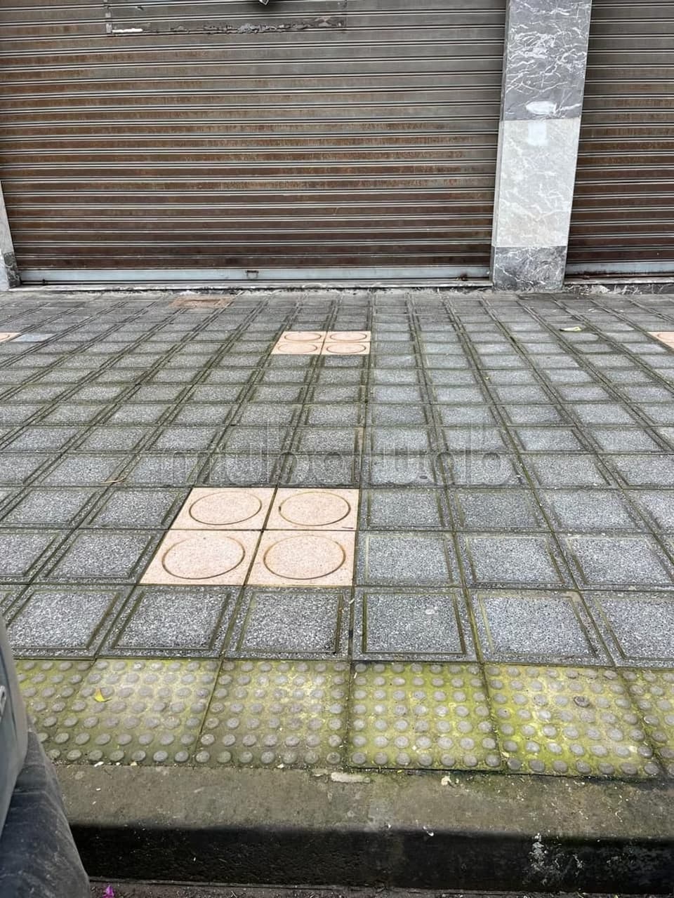 Commercial Space Premium Location for Rent