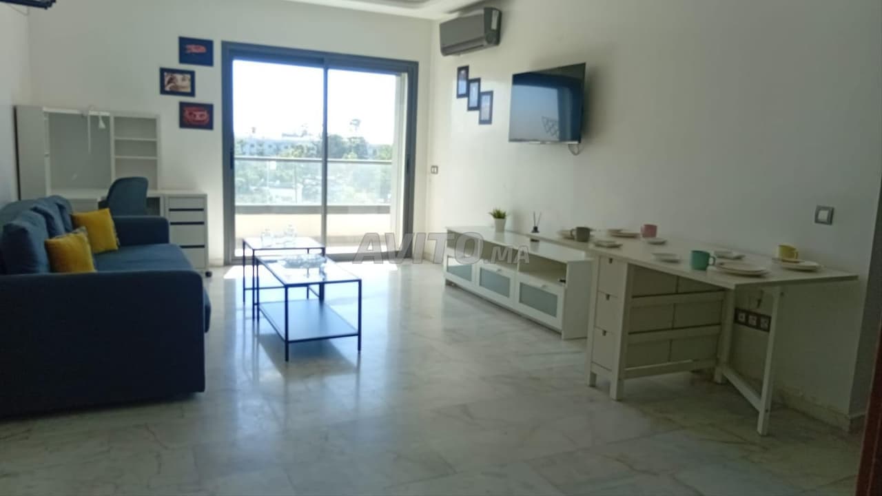 Studio arredato in affitto