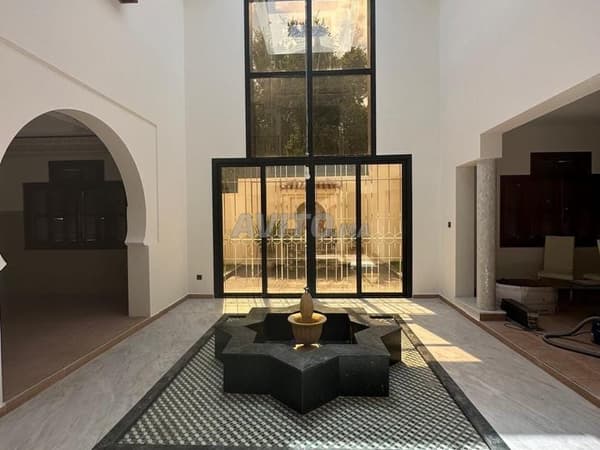 Villa rénovée 5 chambres à Jbel Kbir