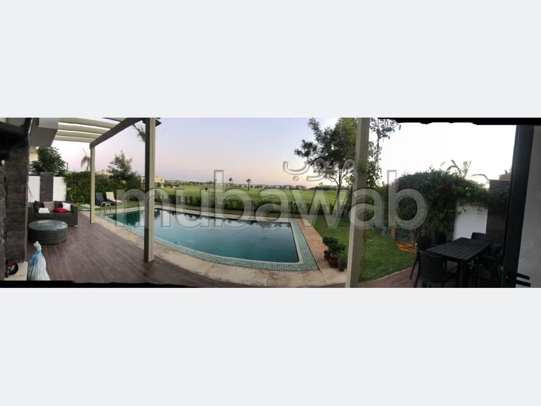 Somptueuse villa front de golf palmeraie