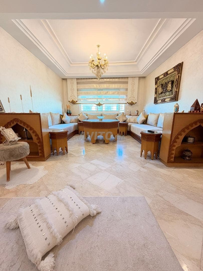 Wohnung 111 m² in Jenane Californie