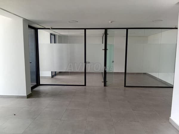 Bureau à Louer de 90 M² / ABDLMOUMEN