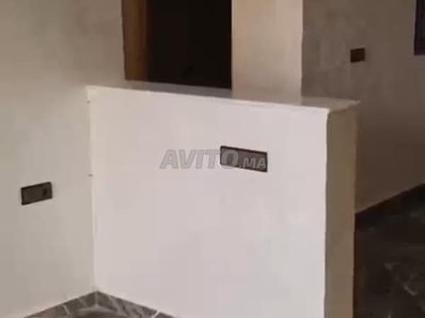 شقة فارغة مميزة للإيجار الشهري