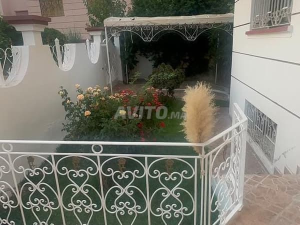 Villa 371m² quartier Firdaous près collège ELARAKI