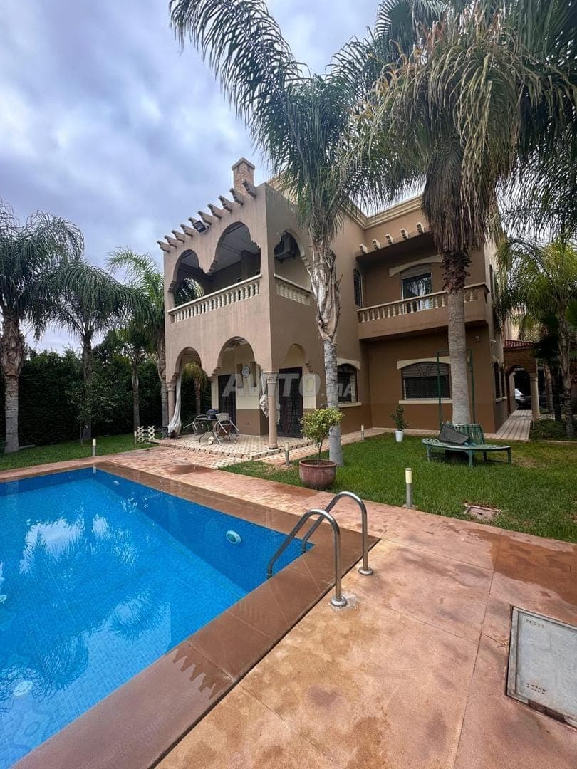 VILLA À VENDRE – TARGA, MARRAKECH
