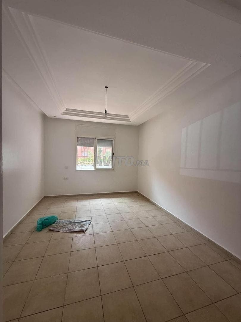 Appartement vide à louer 3 chambres salon Marrakech