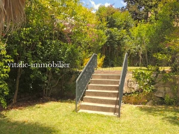 California villa de plain pied avec grand jardin