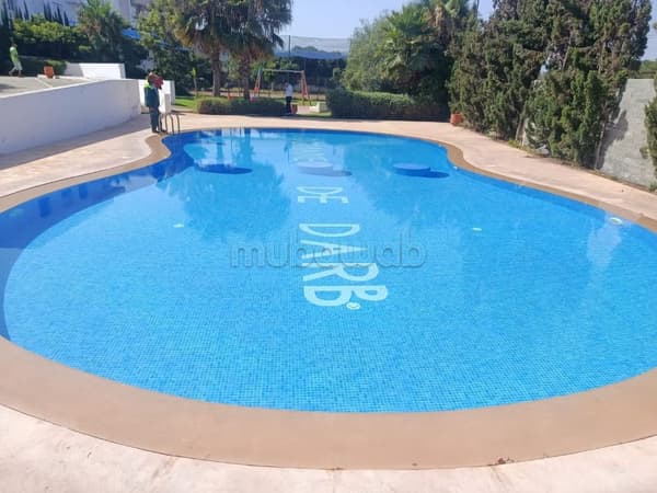 Superbe appartement à vendre à Dar Bouazza dans une résidence avec piscine. 3 chambres…