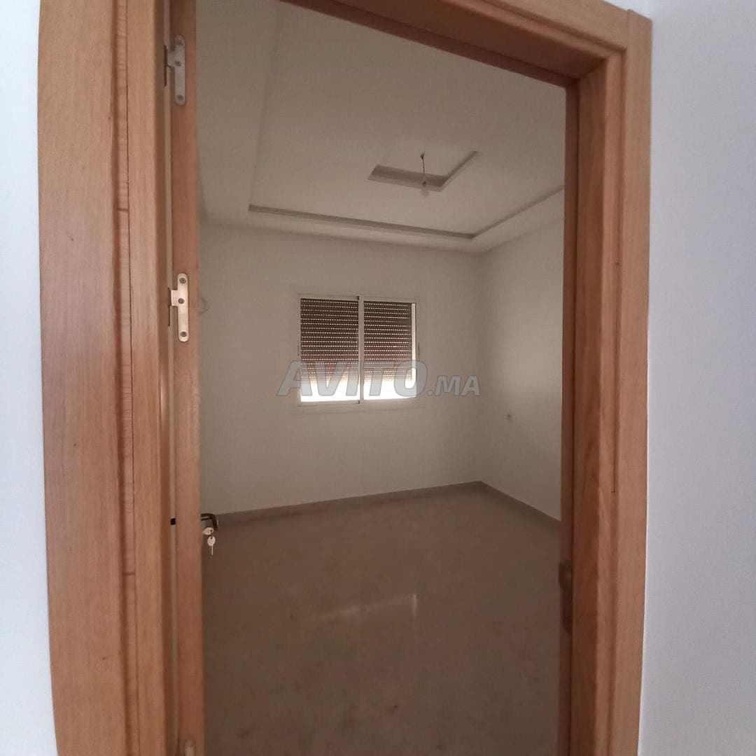 Apartment for rent for married civil servants and private employees