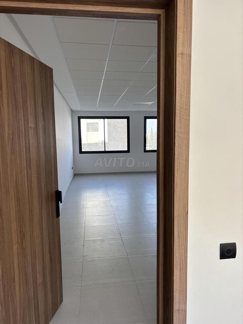 Bureau 59 m² à Fès – Emplacement Stratégique