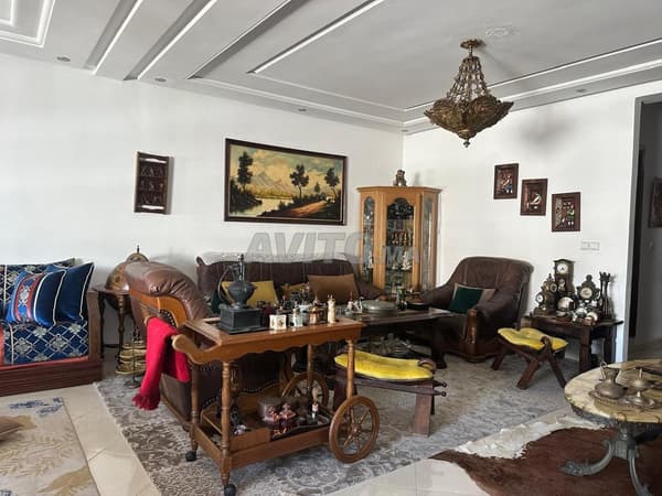 À VENDRE – BEL APPARTEMENT DE 114 M² – MIMOSAS