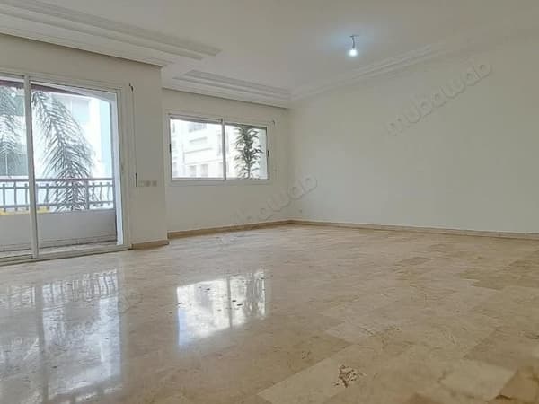 Appartement 176 m² haut standing – location Racine