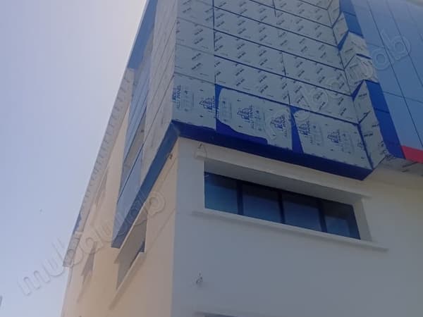 Almacén en alquiler – 600 m² – 3 plantas