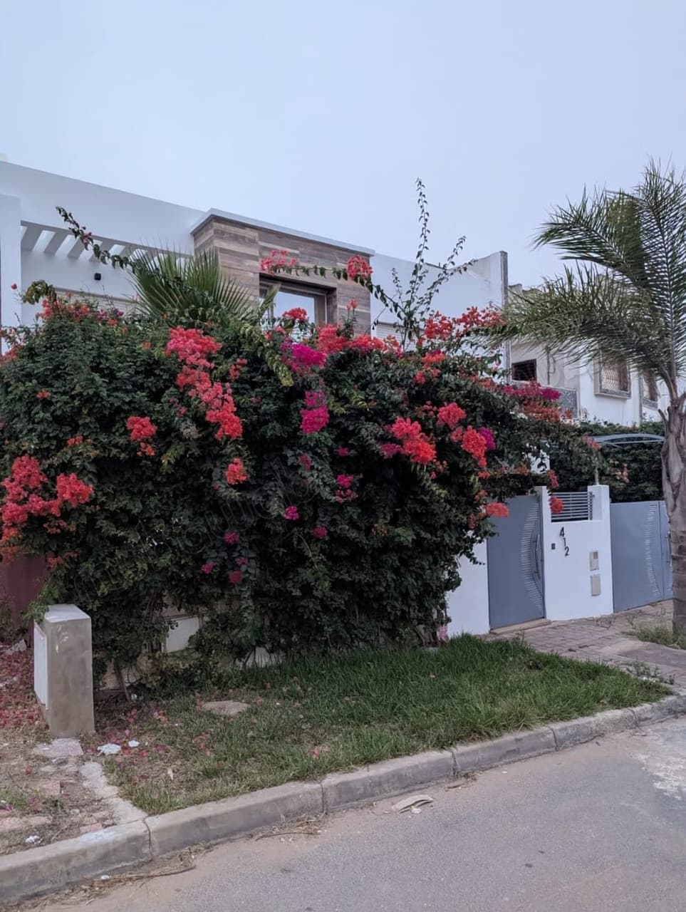 Magnificent villa for sale in El Hadadda. Surface area 250 m². Equipped kitchen