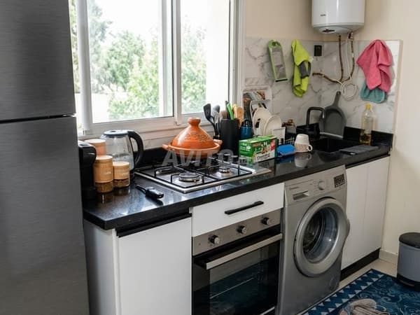 Studio meublé à louer 54 m² à Meknès