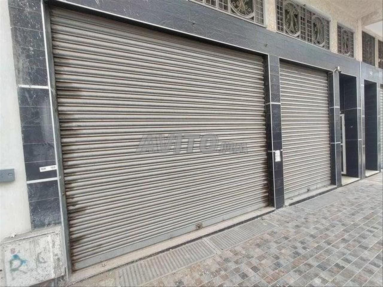 Magasin à louer 230m² à Diour jamaa