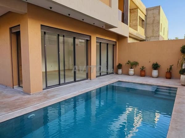 Luxury Villa with Pool for Sale – Argan Resort