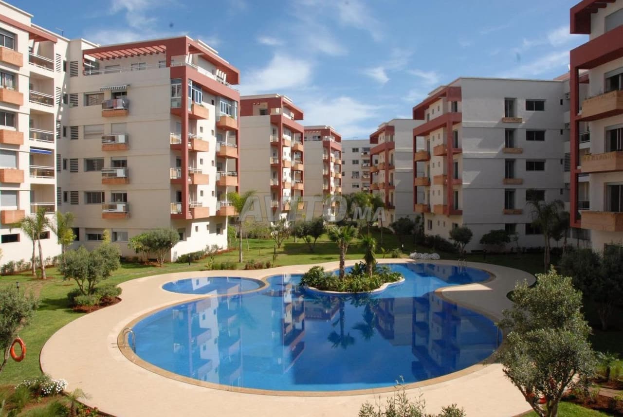 Appartement VIDE 163 m² CentreVille Mohammedia