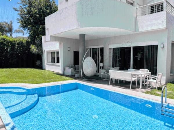 Villa for Sale of 638.0 m² in Casablanca, Californie