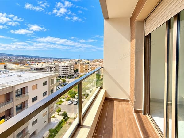 Leegstaand appartement te huur aan de Route de Rabat