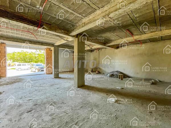Local Commercial avec Mezzanine – Ahlane,Tanger