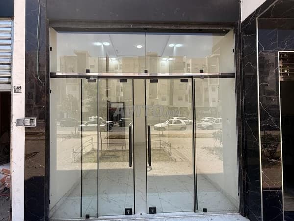 Local commercial de 20 m² à City Ain Sebaa