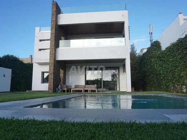 VILLA D'ARCHITECTE D'EXCEPTION À VENDRE MOHAMMEDIA