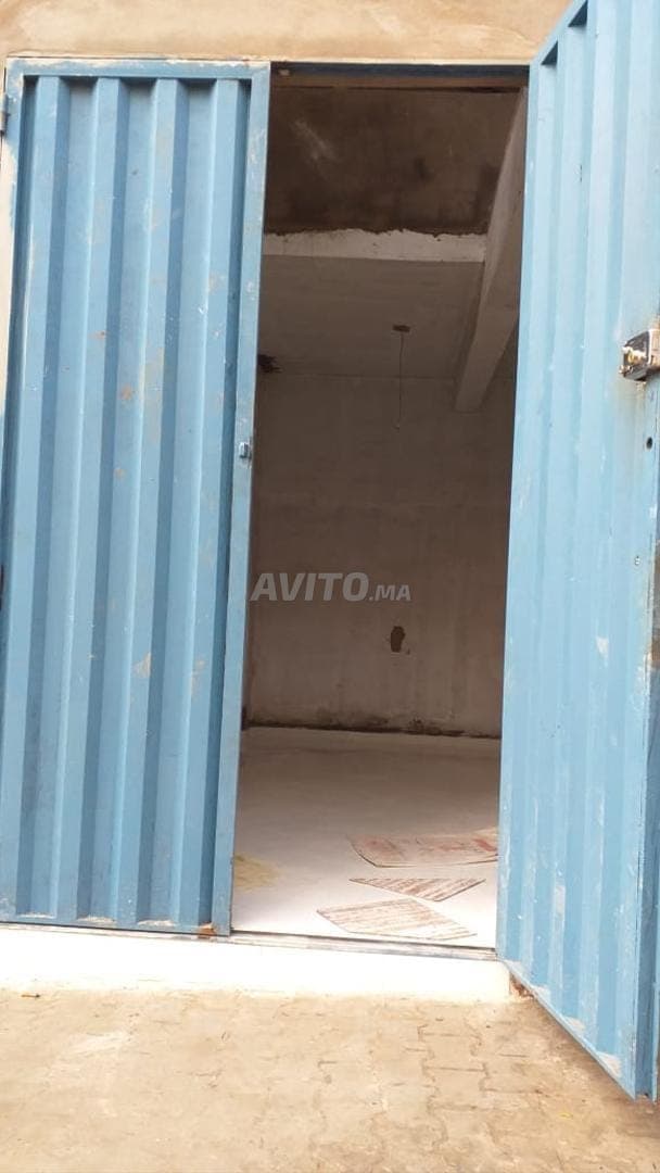 Locale commerciale in vendita a Hay Assalam Ahl Loghlam