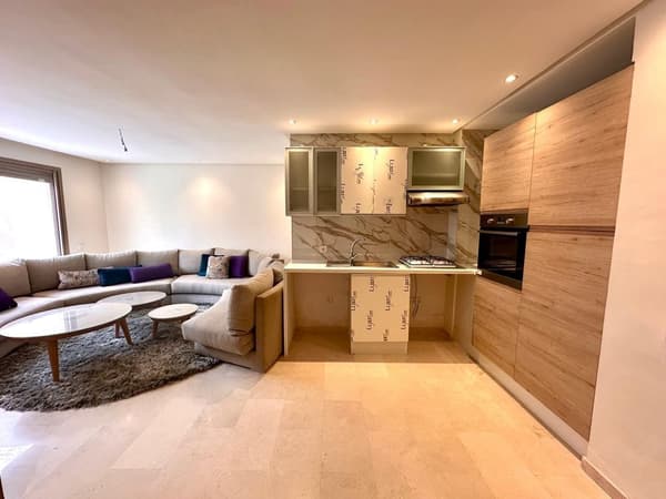 Appartement 97 m² à louer à Casablanca Les Princesses