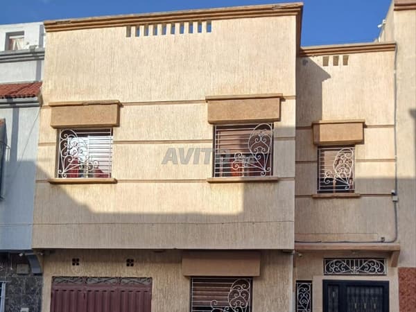 Maison RDC et étage 1 avec garage et terrasse