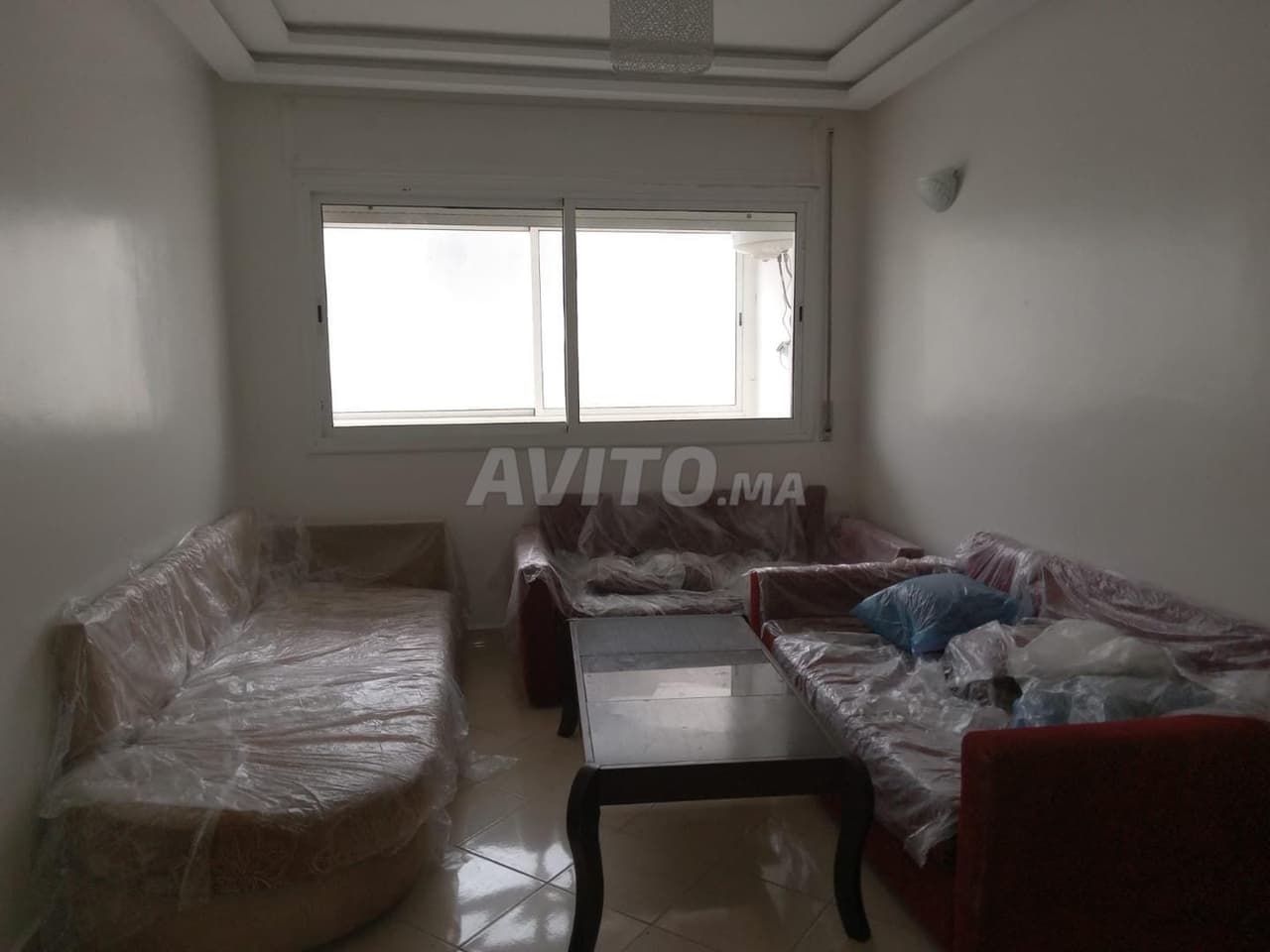 Studio neuf à vendre 57 m² hay à Anassi