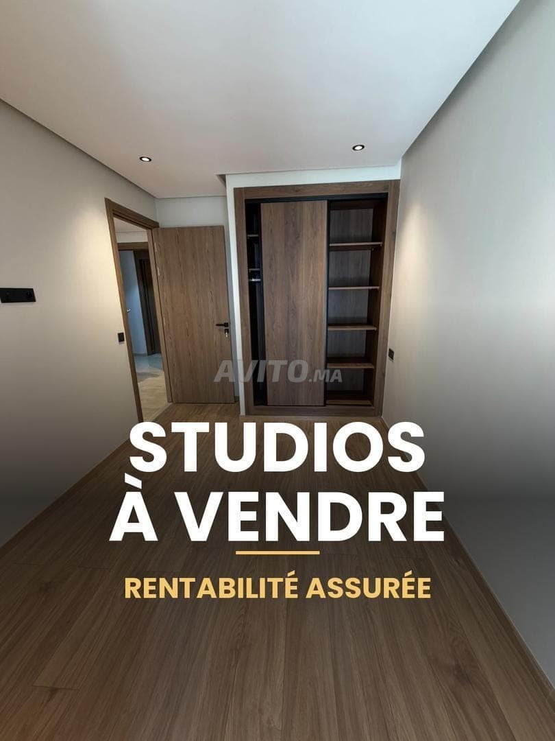 Studios près de Cheikh Khalifa et CFC