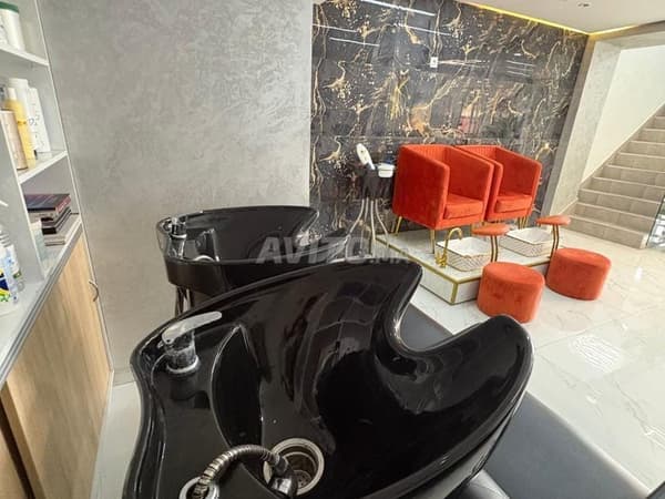 SALON DE COIFFURE D’ESTHÉTIQUE NEUF À LOUER - CASA