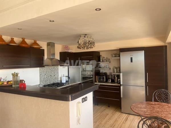 Appartement 3 chambres à louer Semlalia 224 m²