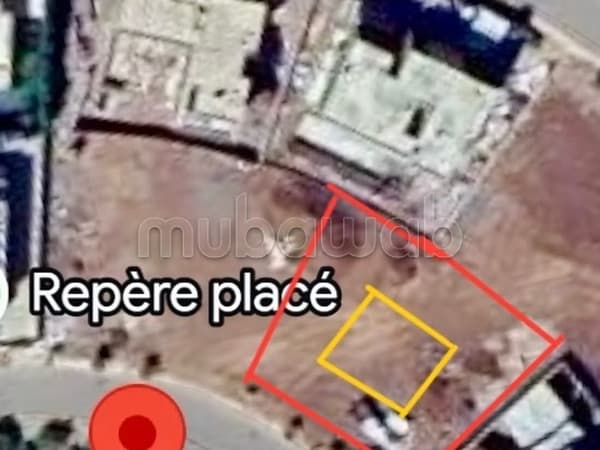 Vente d’un beau terrain avec vue sur un grand espace vert à Amelkis