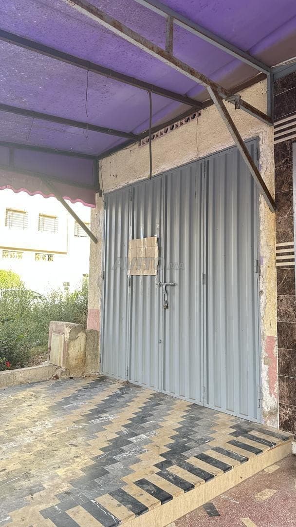 Winkel 35m2 te huur Said Hajji