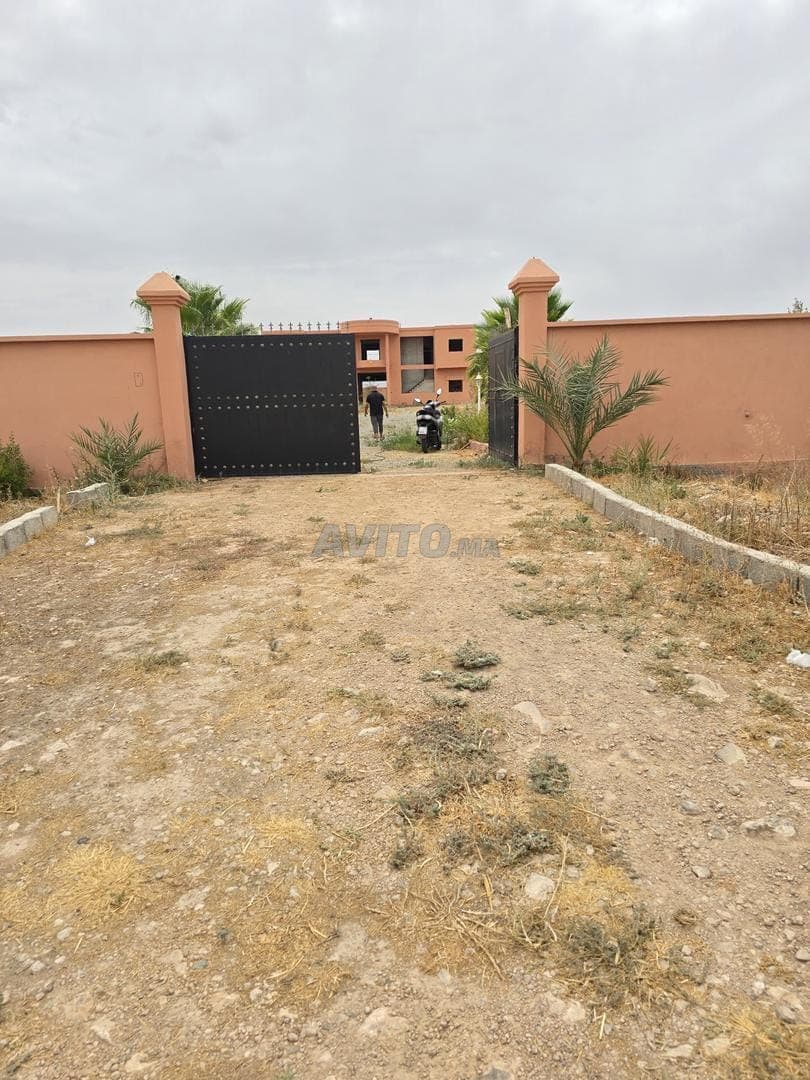 Farm for sale near Marrakech, area of one and a half hectares
