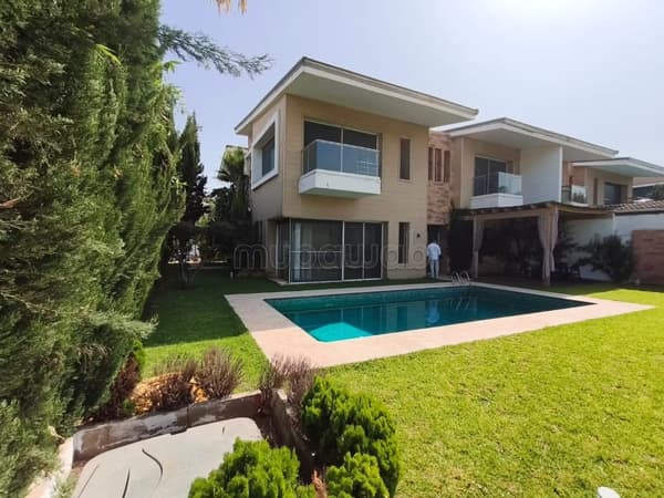Exclusieve woning aan de golfbaan