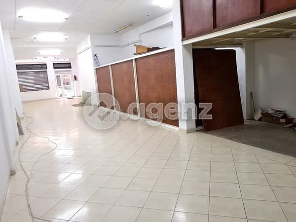Commerce à vendre 175 m² Bourgogne Est Casablanca