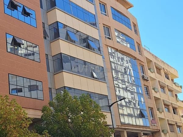 2 Bureaux neufs à louer boulevard Mohamed derfoufi