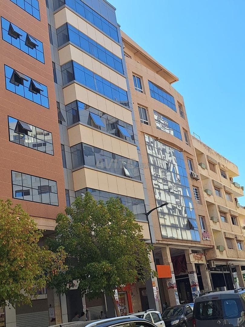 2 Bureaux neufs à louer boulevard Mohamed derfoufi