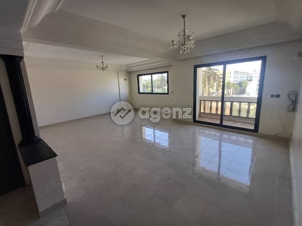 Appartement à vendre 152 m², 3 chambres Les Hôpitaux Casablanca