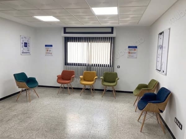 Appartement bureaux à louer à Agdal. Surface totale 70 m². Ascenseur