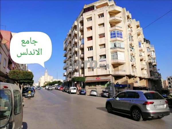 Local commercial à vendre - Propriété