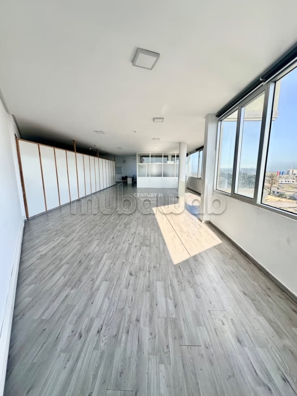Kantoor van 192 m² te koop – Een investeringsmogelijkheid die je niet mag missen