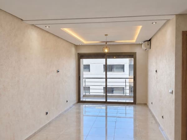 Wohnung 99 m² zur Miete in Bouskoura Bouskoura