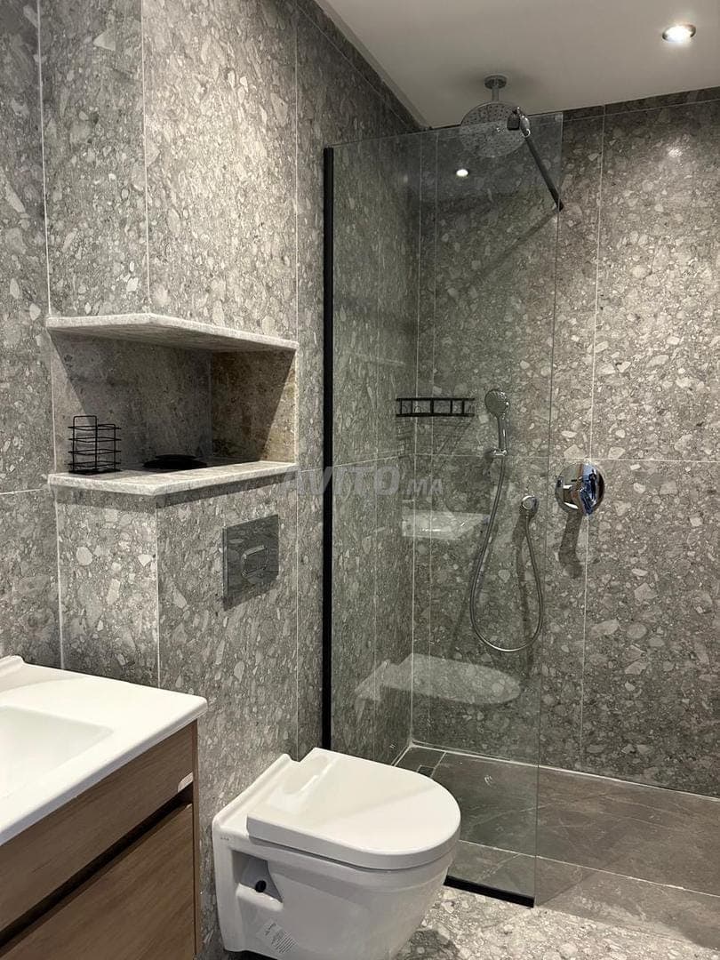 Studio neuf à louer à Quartier des Hôpitaux