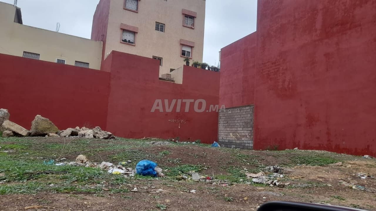 Terrain de 155 m² en vente