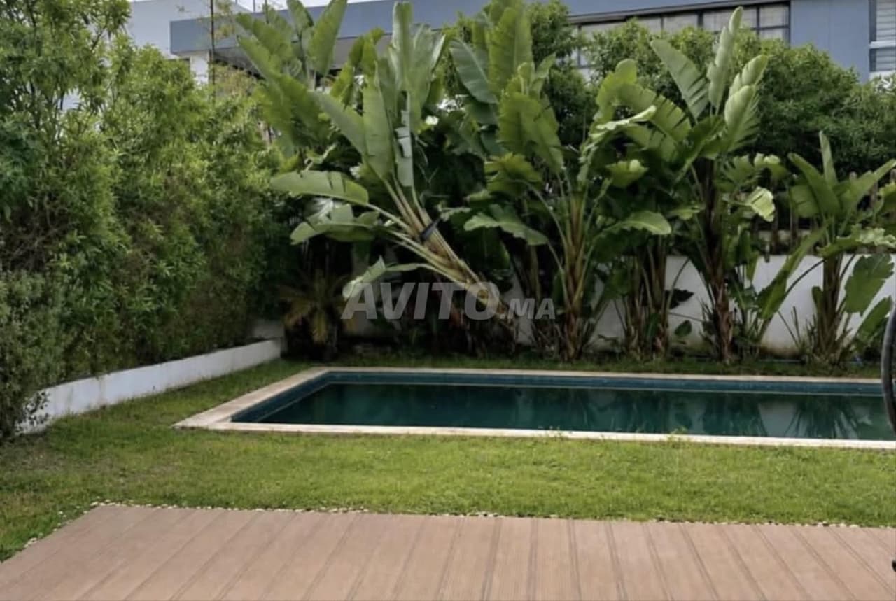 Appartement meublé à louer 200 m² à Dar Bouazza
